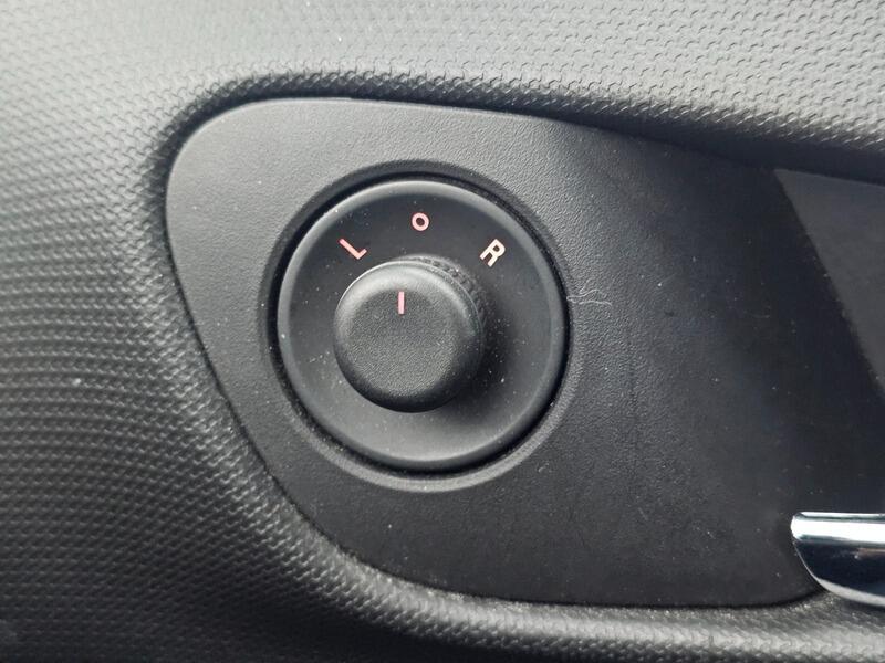 Used Vauxhall Meriva 2015 for sale - 77050277: Photo 31