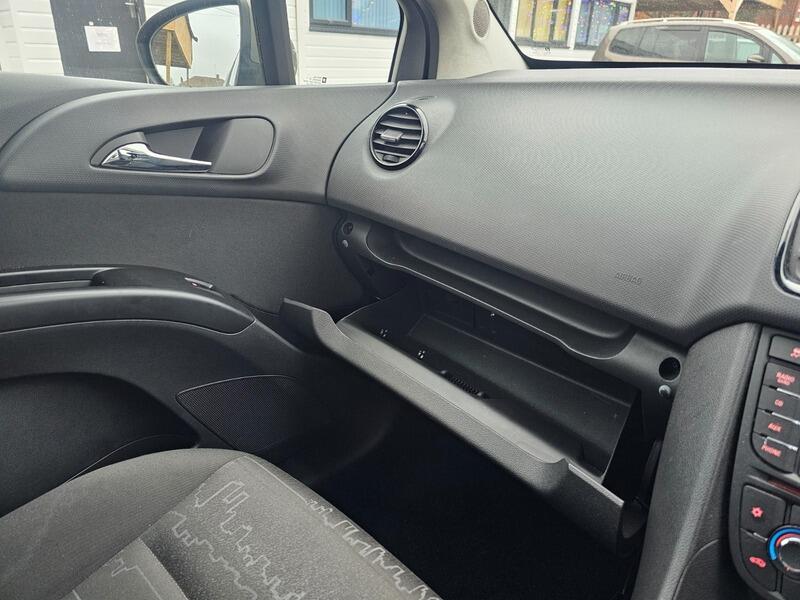 Used Vauxhall Meriva 2015 for sale - 77050277: Photo 34