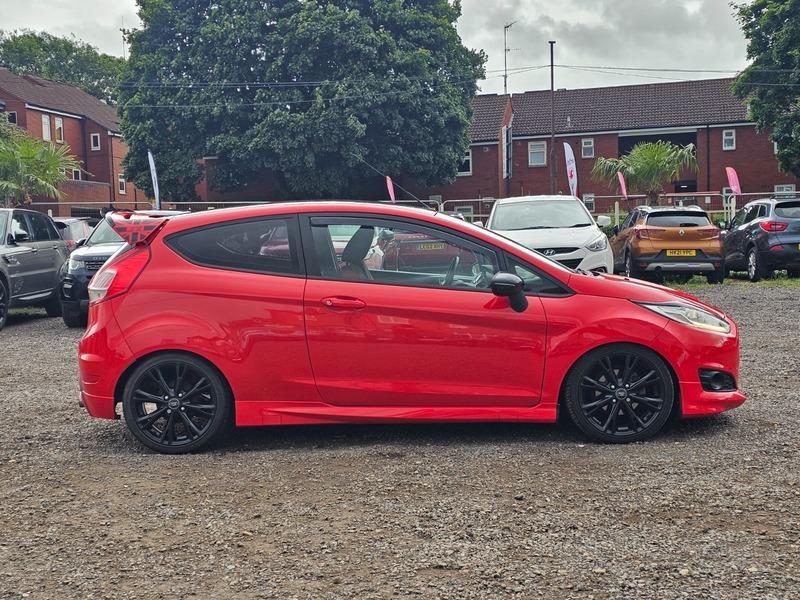 Used Ford Fiesta 2016 for sale - 76441257: Photo 8