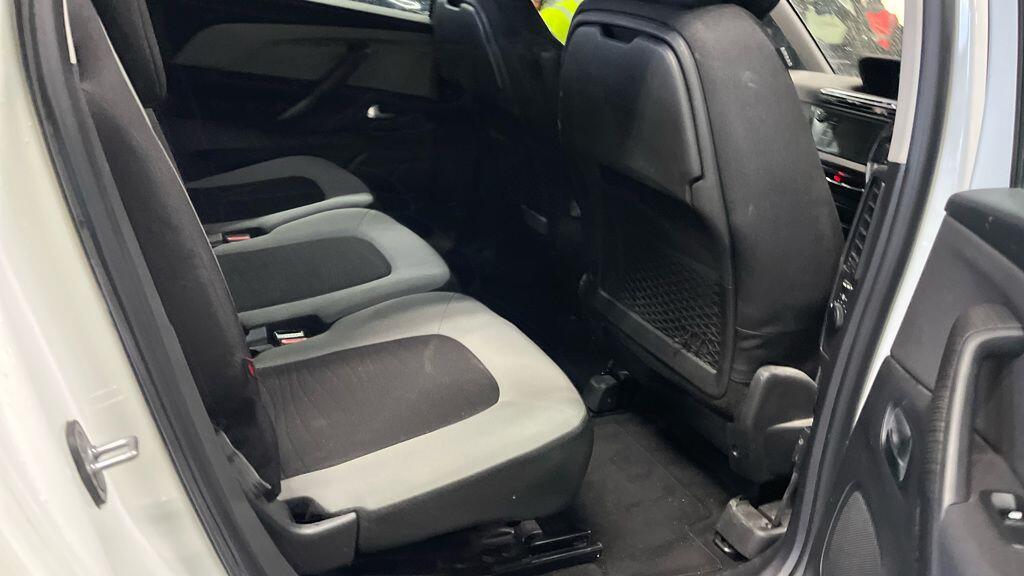 Used Citroen Grand C4 Picasso 2016 for sale - 77924940: Photo 16