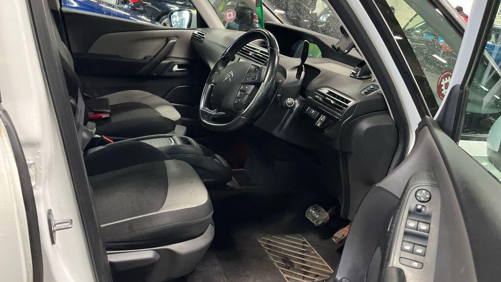 Used Citroen Grand C4 Picasso 2016 for sale - 77924940: Photo 17