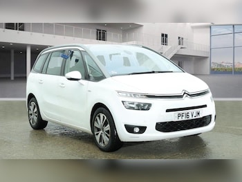 Used Citroen Grand C4 Picasso 2016 for sale - 77924940: Photo