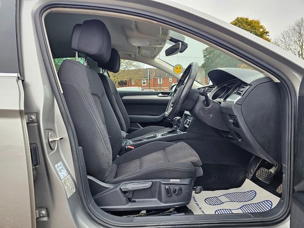 Used Volkswagen Passat 2015 for sale - 74521370: Photo 11