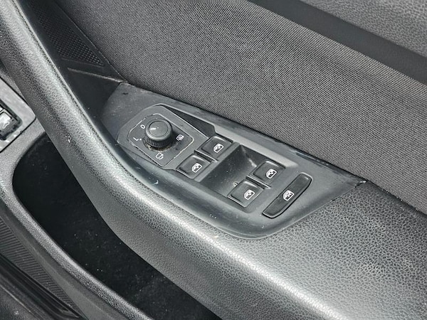 Used Volkswagen Passat 2015 for sale - 74521370: Photo 34