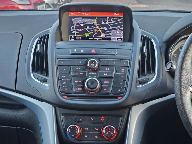Used Vauxhall Zafira Tourer 2016 for sale - 77883039: Photo 17