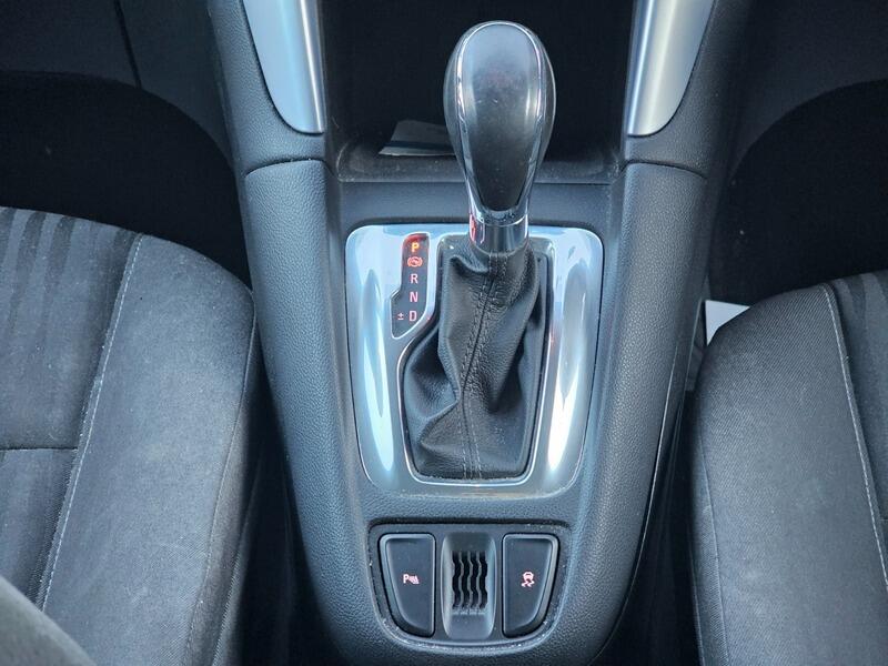 Used Vauxhall Zafira Tourer 2016 for sale - 77883039: Photo 18