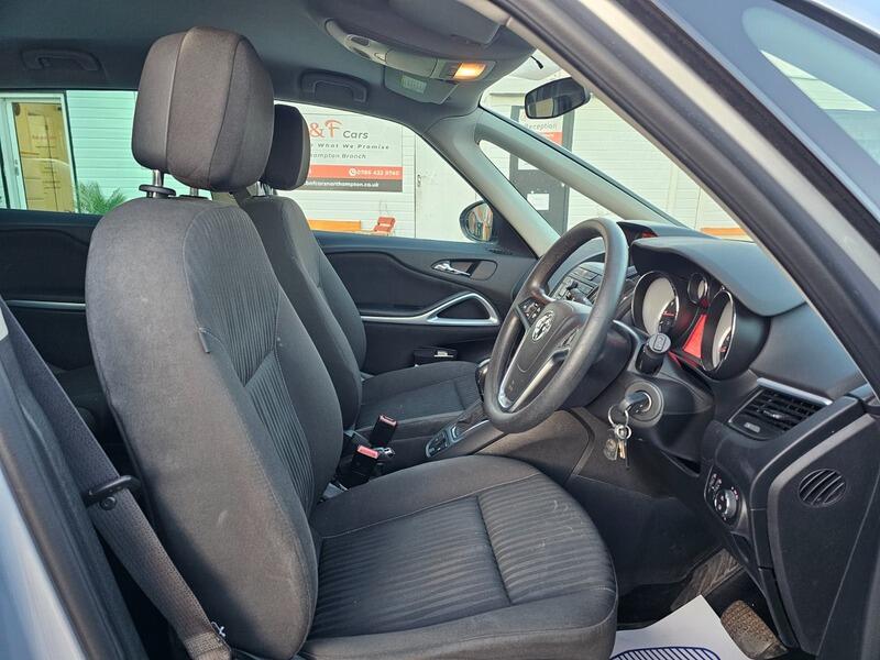 Used Vauxhall Zafira Tourer 2016 for sale - 77883039: Photo 19