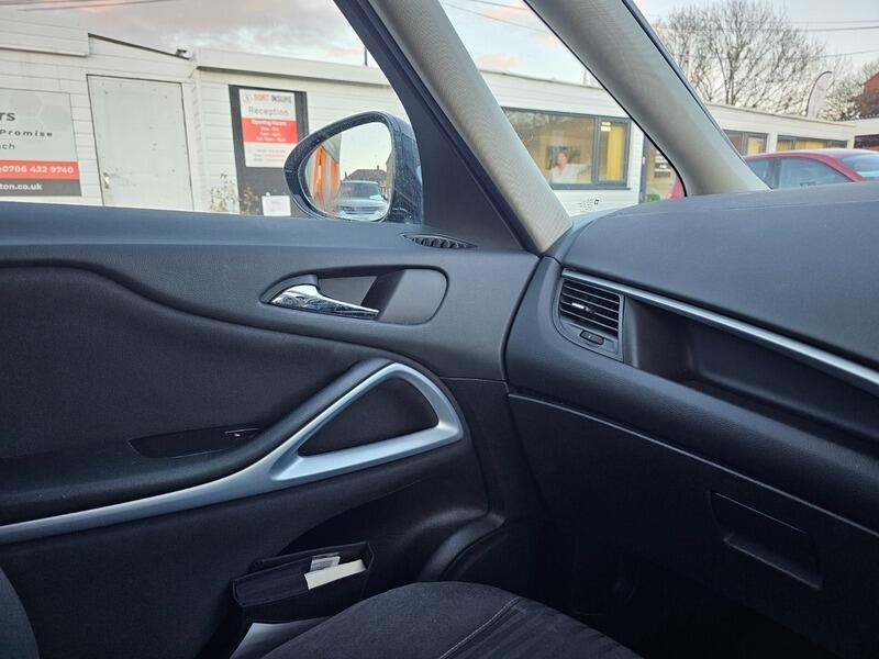 Used Vauxhall Zafira Tourer 2016 for sale - 77883039: Photo 34
