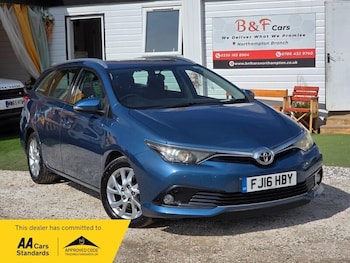 Used Toyota Auris 2016 for sale - 79304213: Photo