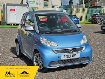 2013 (13) - 1.0 MHD Passion Cabriolet SoftTouch Euro 5 (s/s) 2dr