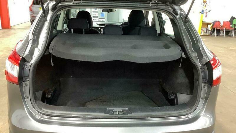 Used Nissan Qashqai for sale - 77705619: Photo 8