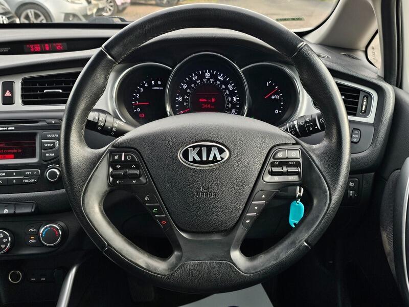 Used Kia Ceed 2014 for sale - 77993186: Photo 18