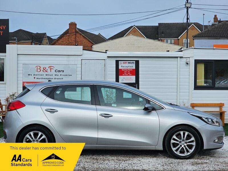 Used Kia Ceed 2014 for sale - 77993186: Photo 4