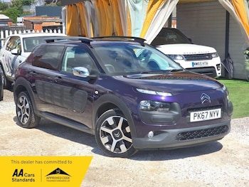 Used Citroen C4 Cactus 2017 for sale - 79401476: Photo
