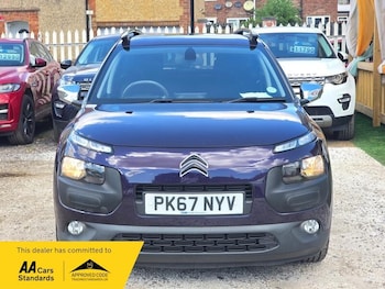 Used Citroen C4 Cactus 2017 for sale - 79401476: Photo