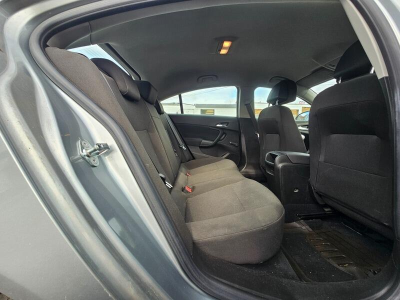 Used Vauxhall Insignia 2010 for sale - 76987687: Photo 10