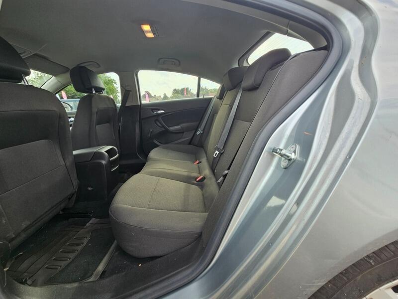 Used Vauxhall Insignia 2010 for sale - 76987687: Photo 11