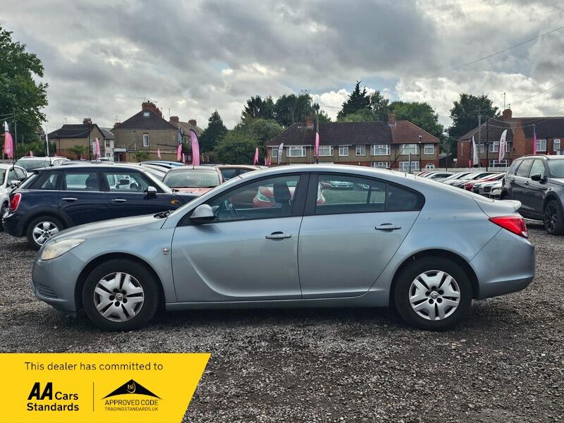 Used Vauxhall Insignia 2010 for sale - 76987687: Photo 4