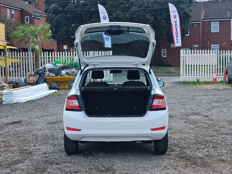 Used Skoda Fabia 2019 for sale - 76988551: Photo 31