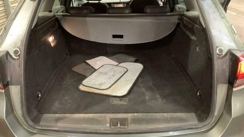 Used Vauxhall Astra for sale - 77215353: Photo 11