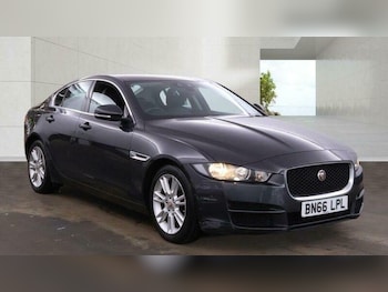 Used Jaguar XE 2016 for sale - 78184859: Photo