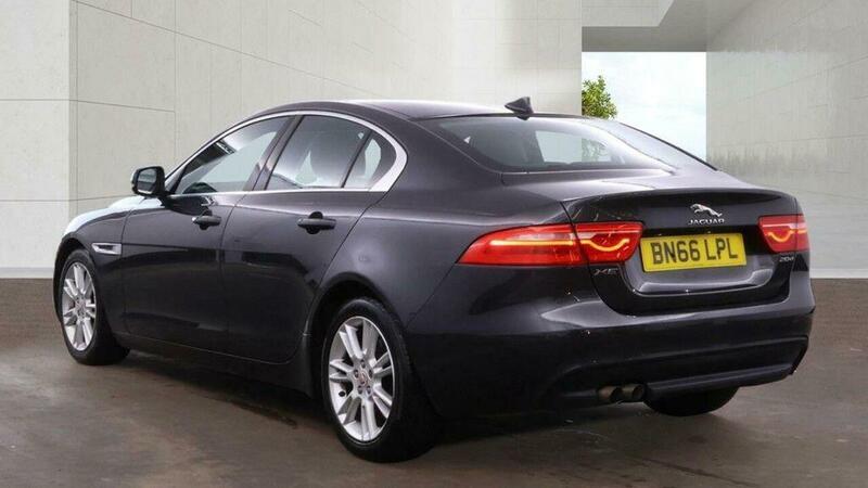 Used Jaguar XE 2016 for sale - 78184859: Photo 5