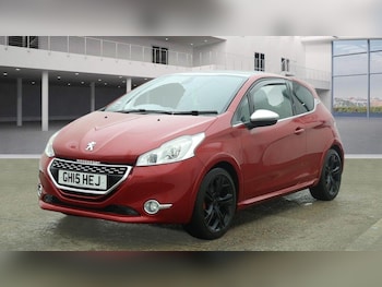 Used Peugeot 208 2015 for sale - 77524390: Photo
