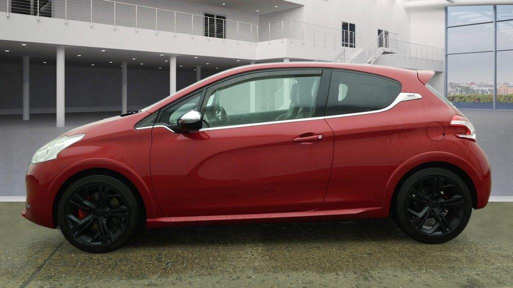 Used Peugeot 208 2015 for sale - 77524390: Photo 9