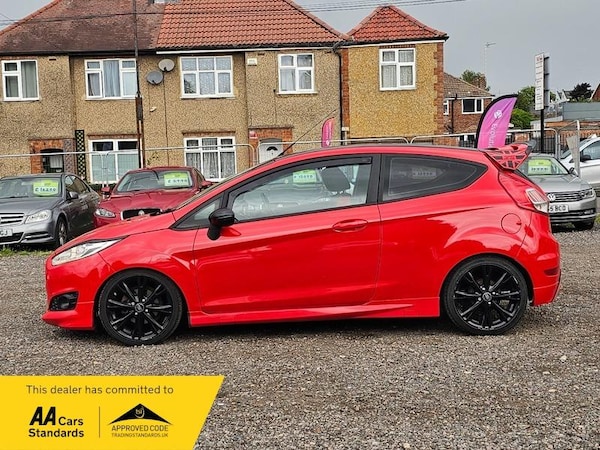 Used Ford Fiesta 2016 for sale - 75520252: Photo 4