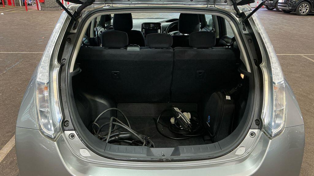 Used Nissan Leaf 2017 for sale - 77637719: Photo 11