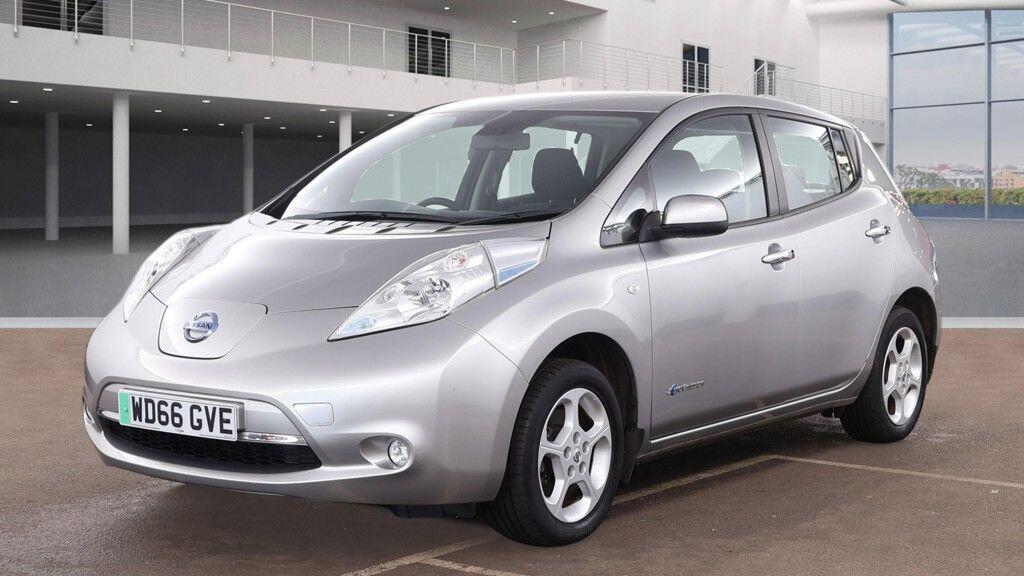 Used Nissan Leaf 2017 for sale - 77637719: Photo 2