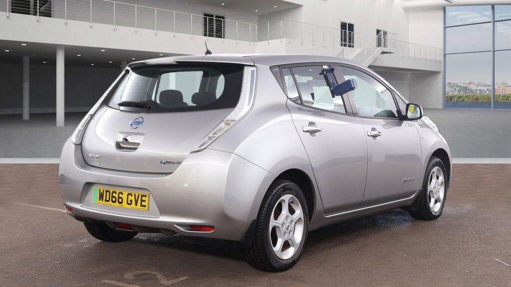 Used Nissan Leaf 2017 for sale - 77637719: Photo 5