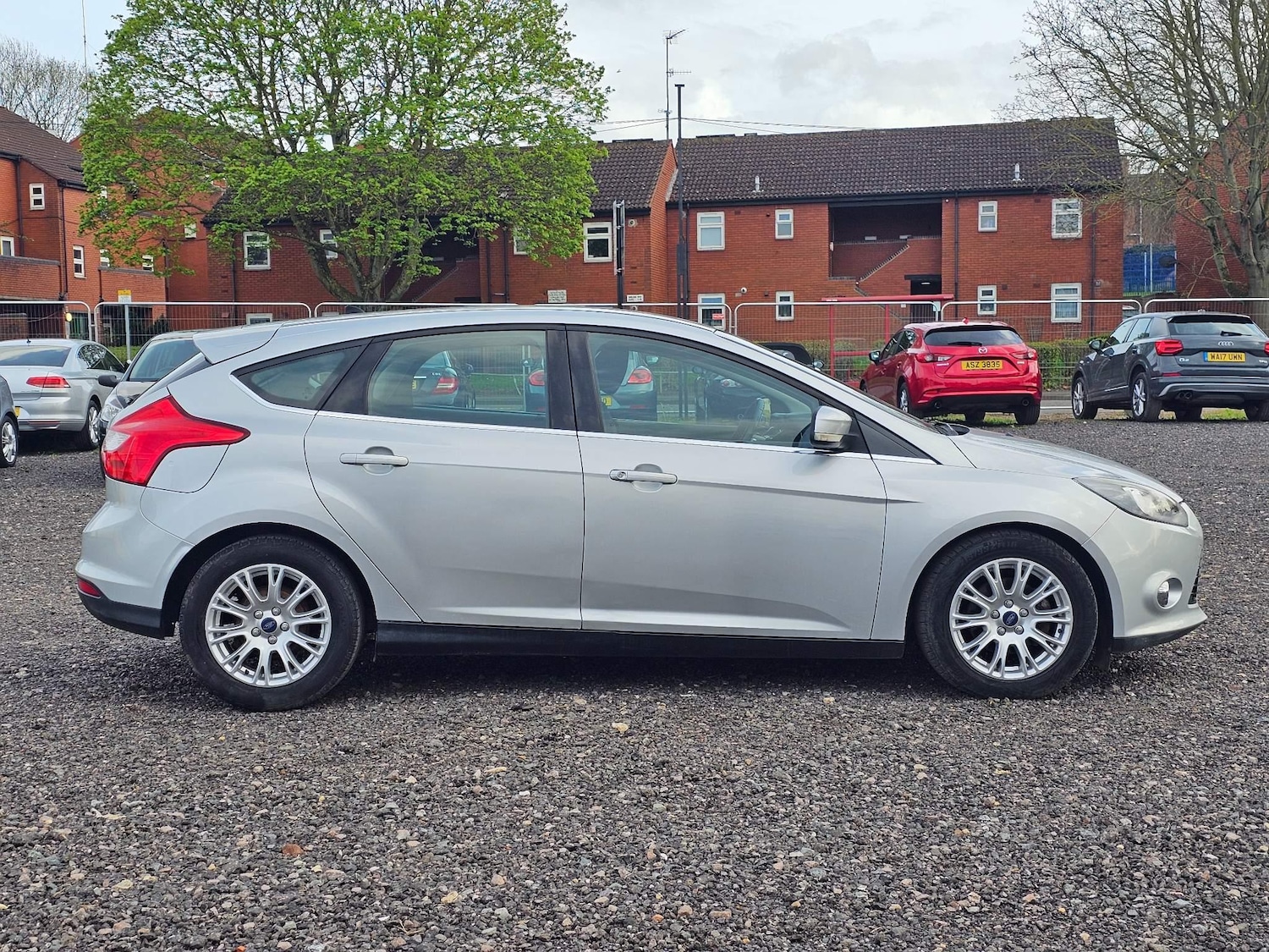 Used Ford Focus 2012 for sale - 76997307: Photo 10