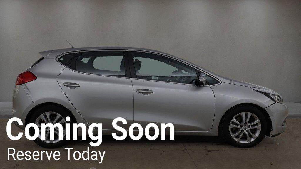 Used Kia Ceed 2014 for sale - 77611970: Photo 4