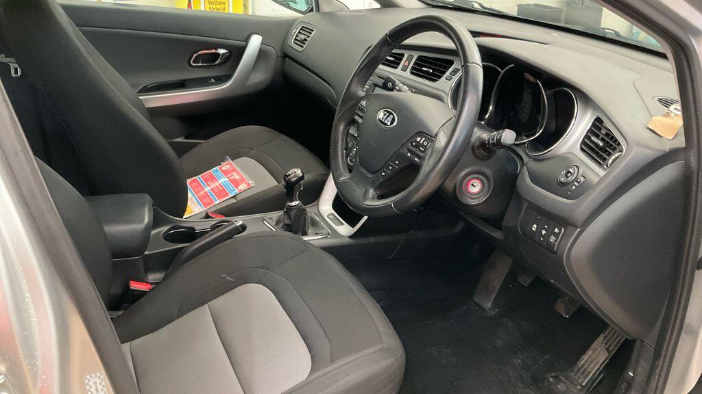 Used Kia Ceed 2014 for sale - 77611970: Photo 8