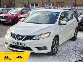 Used Nissan Pulsar 2015 for sale - 79836445: Photo