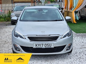 Used Peugeot 308 2017 for sale - 78830125: Photo