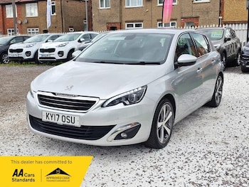 Used Peugeot 308 2017 for sale - 78830125: Photo