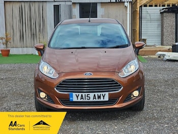 Used Ford Fiesta 2015 for sale - 73370878: Photo