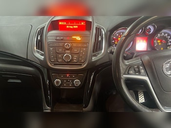 Used Vauxhall Zafira Tourer 2015 for sale - 75747000: Photo