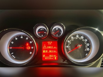 Used Vauxhall Zafira Tourer 2015 for sale - 75747000: Photo