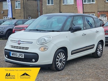 Used Fiat 500L 2015 for sale - 76175516: Photo 3