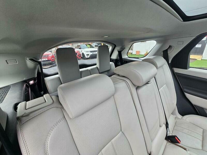 Used Land Rover Discovery Sport for sale - 76997098: Photo 21