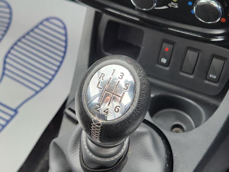 Used Dacia Duster 2016 for sale - 76550685: Photo 25