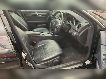 Used Mercedes-Benz C Class 2013 for sale - 78763305: Photo
