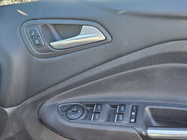 Used Ford Grand C-Max 2015 for sale - 75539974: Photo 24