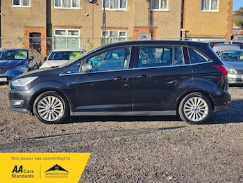 Used Ford Grand C-Max 2015 for sale - 75539974: Photo