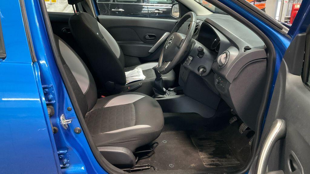 Used Dacia Sandero Stepway 2014 for sale - 77074055: Photo 12