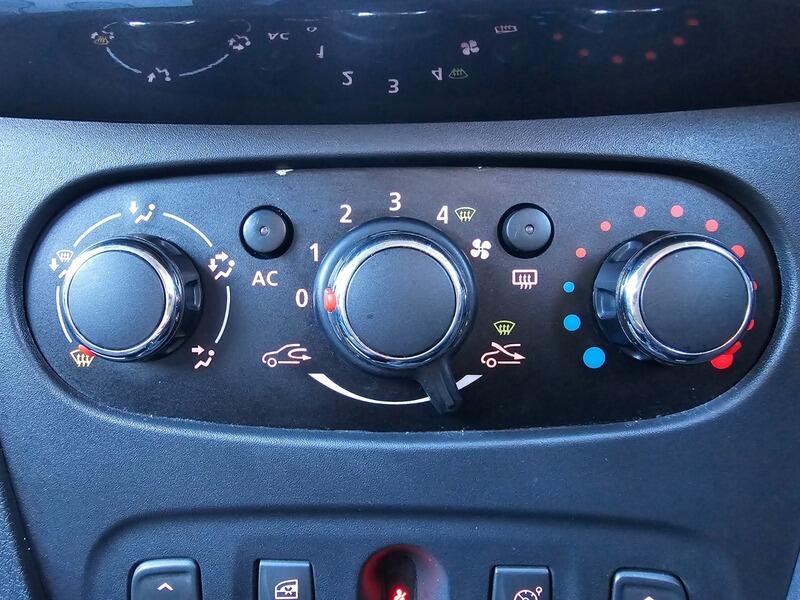 Used Dacia Sandero Stepway 2014 for sale - 77074055: Photo 21