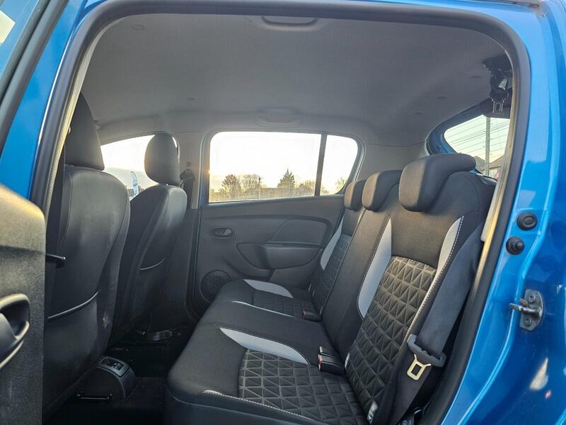 Used Dacia Sandero Stepway 2014 for sale - 77074055: Photo 33